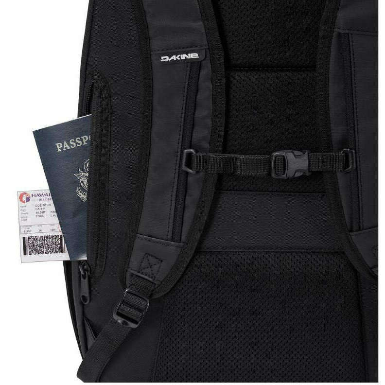 Dakine Campus Premium 28L Updated,EQUIPMENTPACKSUP TO 34L,DAKINE,Gear Up For Outdoors,