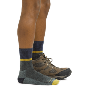 Darn Tough Mens Ranger Micro Crew Socks,MENSSOCKSMEDIUM,DARN TOUGH,Gear Up For Outdoors,