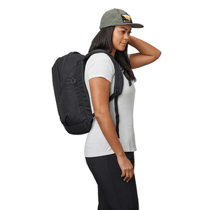 Gregory Unisex Rhune 22 Daypack,EQUIPMENTPACKSUP TO 34L,GREGORY,Gear Up For Outdoors,